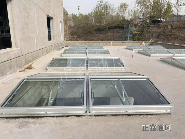 三角型排烟天窗 三角型排烟天窗